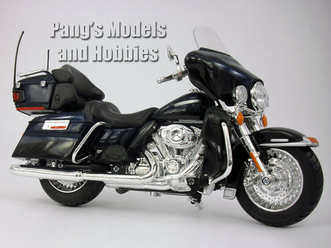 Harley - Davidson 2013 Blue Electra Glide Ultra 1/12 Diecast Metal Model by Maisto