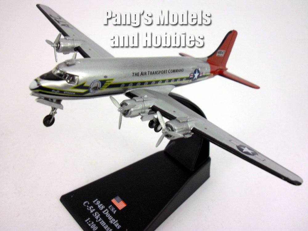 Douglas C-54 Skymaster - Berlin Airlift - 1/144 Scale Diecast Metal Mo –  Pang's Models and Hobbies