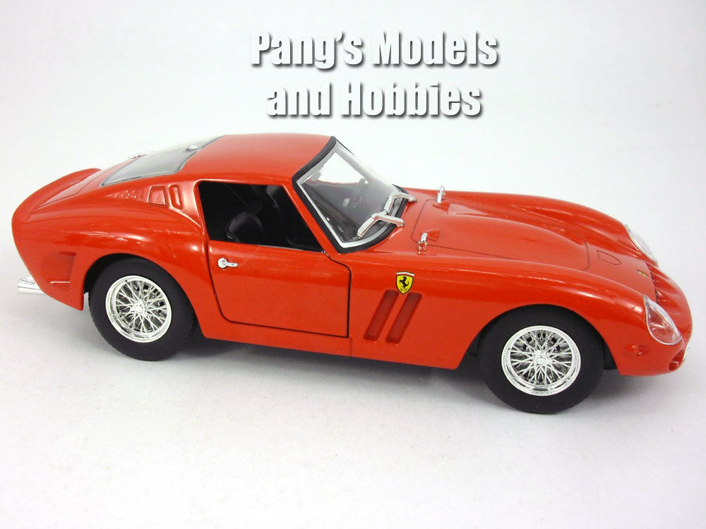 Ferrari 250 GTO - 1962 - 1964 1/24 Scale Diecast Model by Bburago