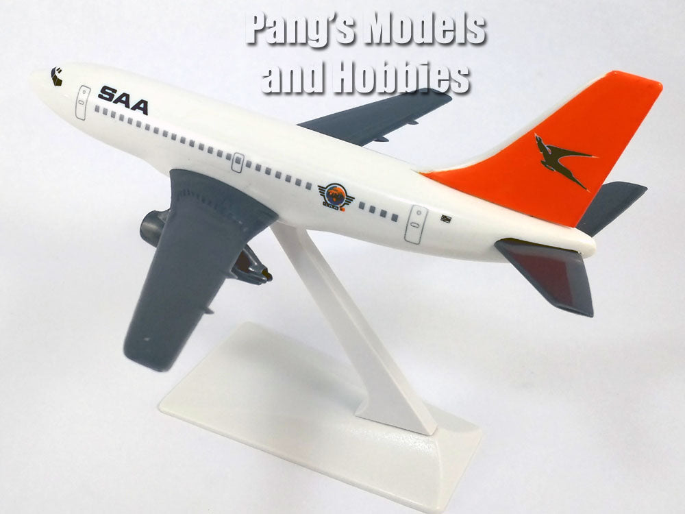 Flight Miniatures Saudi Arabian Cargo Md 11 1 200 Scale