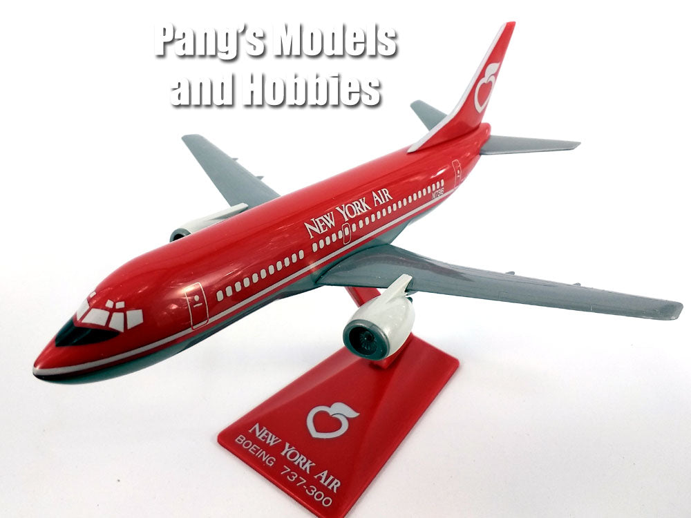 Boeing 737-300 (737) New York Air 1/180 Scale Model by Flight Miniatures