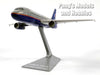 Airbus A319 (A-319) United Airlines 1/200 Scale Model by Flight Miniatures