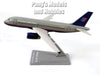Airbus A319 (A-319) United Airlines 1/200 Scale Model by Flight Miniatures