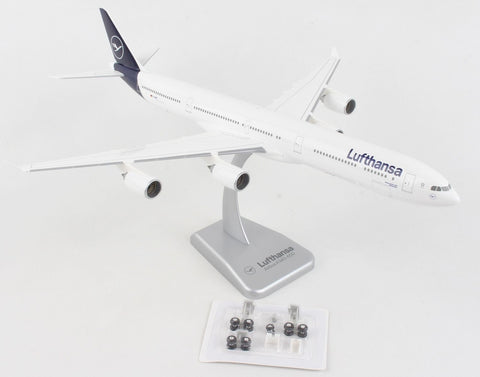 Airbus A340-600 (A-340) Lufthansa D-AIHH - with Landing Gear 1/200 Scale by Hogan