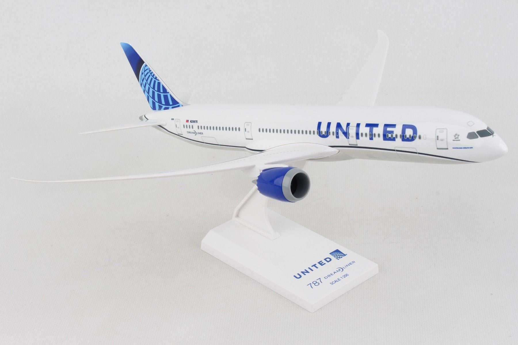 Boeing 787-9 (787) Dreamliner - United Airlines (new livery) 1/200